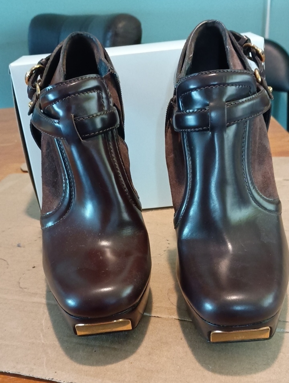 Gucci Brown Patent Leather and Suede Heeled Ankle Boots with Gold Accent